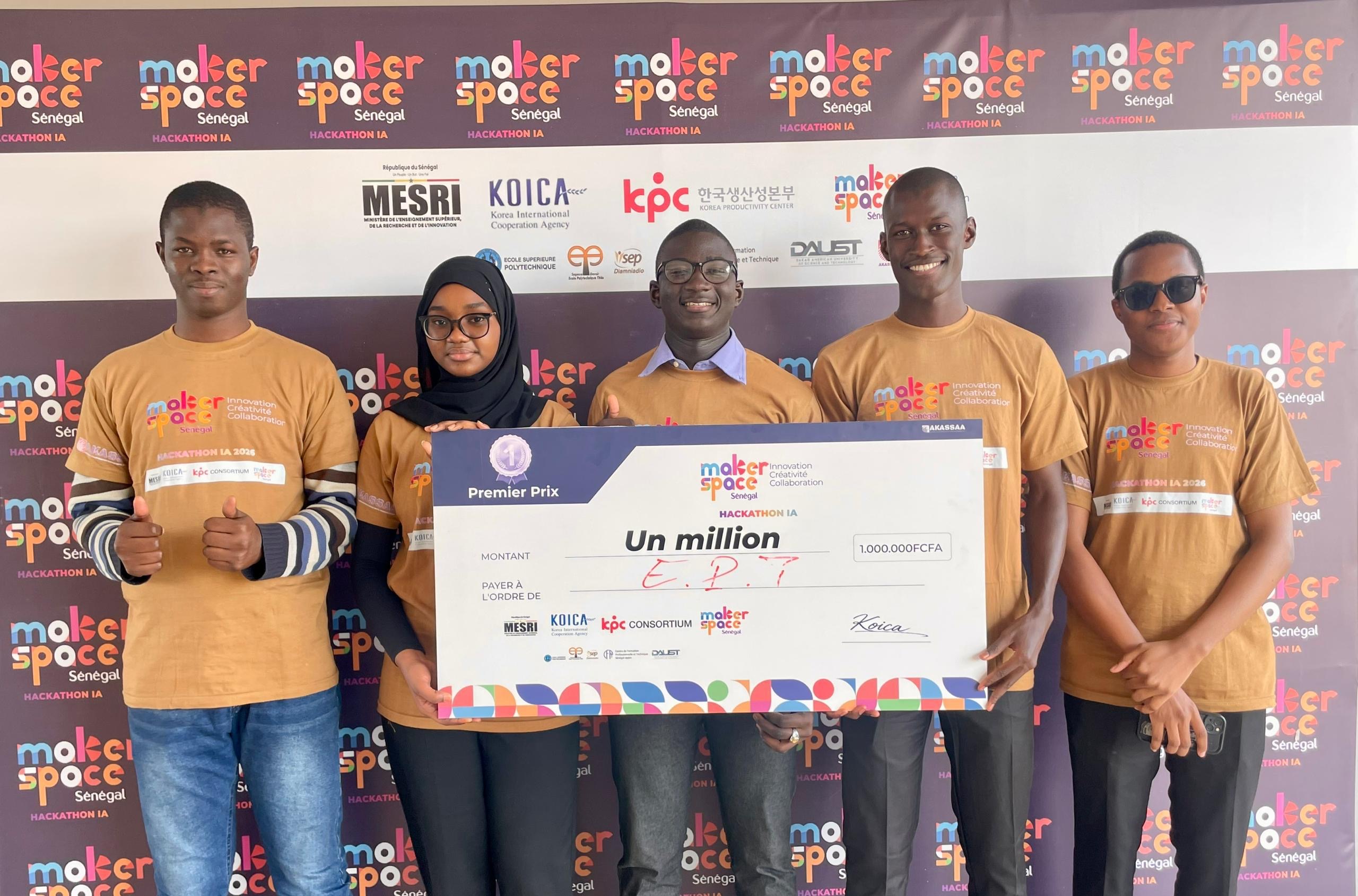 Équipe EduBox récompensée au Hackathon Sénégal
